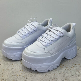 TENIS